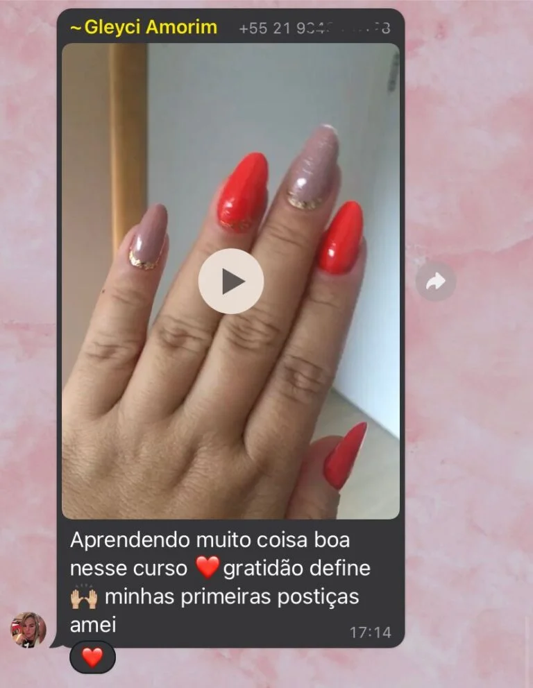 Trabalho de alongamento compartilhado por uma aluna